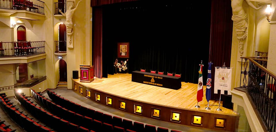 Universidad La Salle - Ceremonia de graduación de la Facultad Mexicana de Medicina