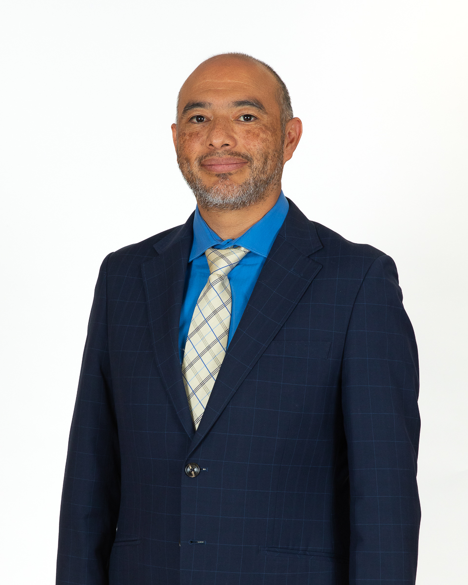 Dr. Juan Rodrigo Salazar