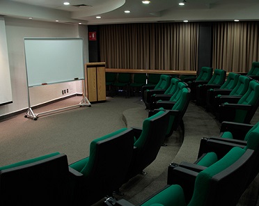 Universidad La Salle - Instalaciones y servicios